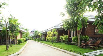 River Hill Resort Kanchanaburi Esterno foto